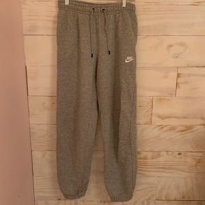 Nike Women’s Sweatpants